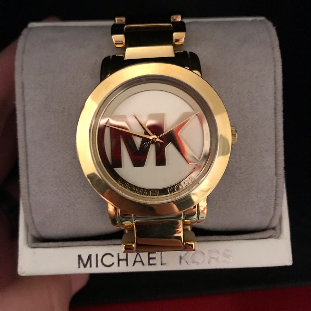 Michael kors watch